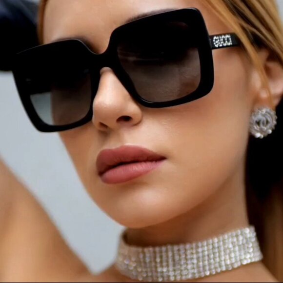 Gucci GG0418S 001 Square Sunglasses - Black\\Grey Gradient